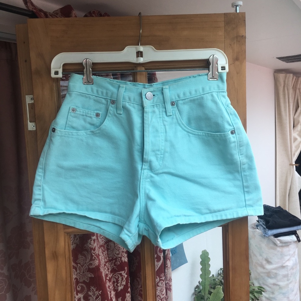 Vintage Guess high waisted shorts